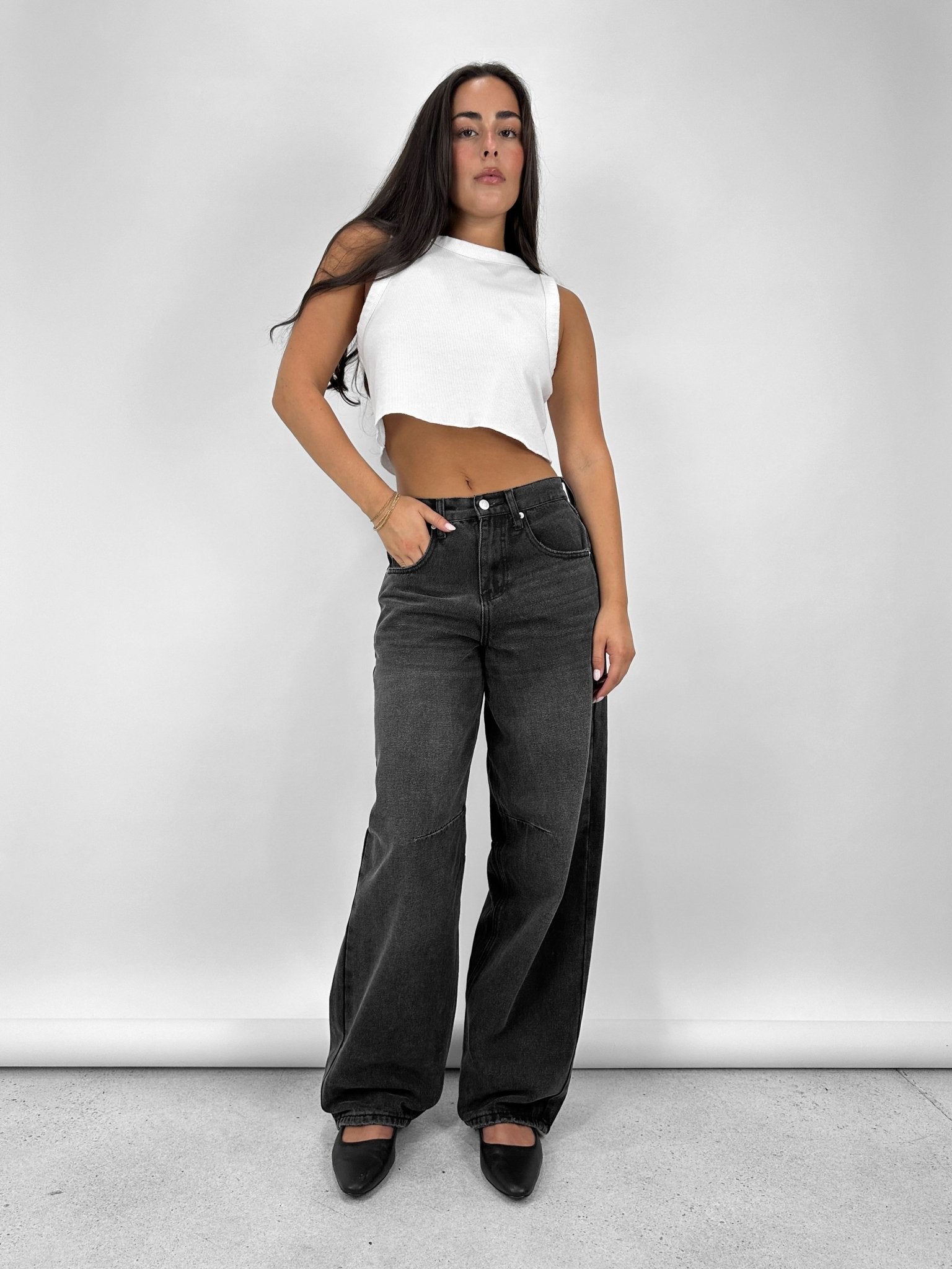 Buckle Back Wide Leg Tapered Jeans - Vamp Official