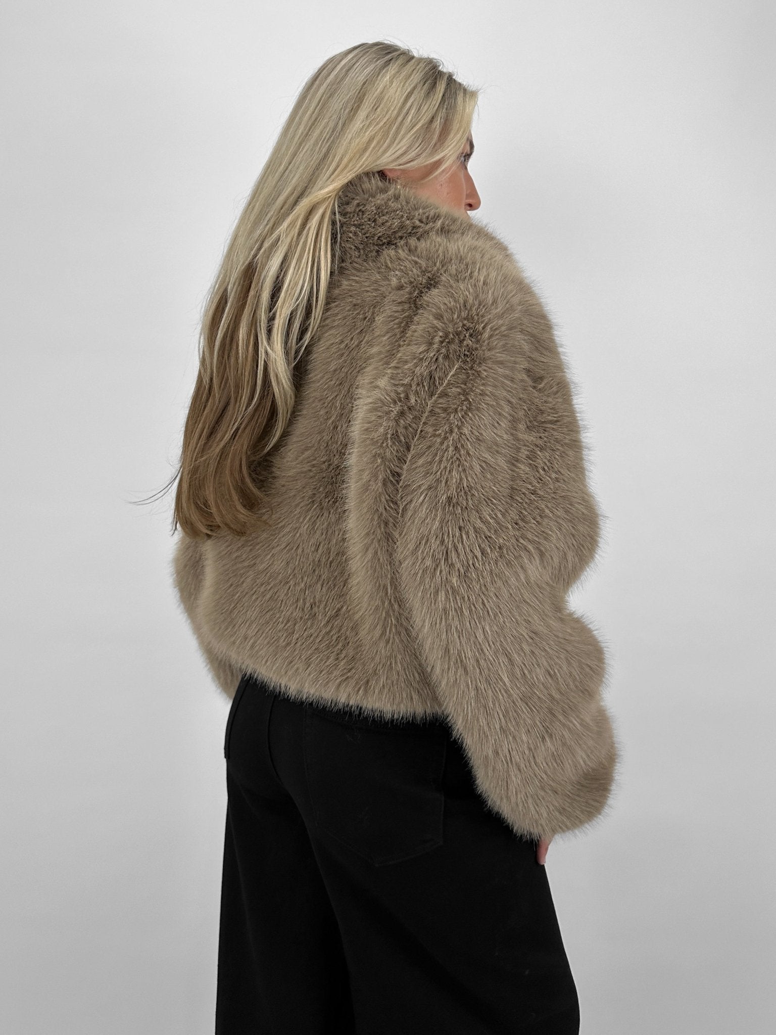 Faux Fur Collared Coat - Vamp Official