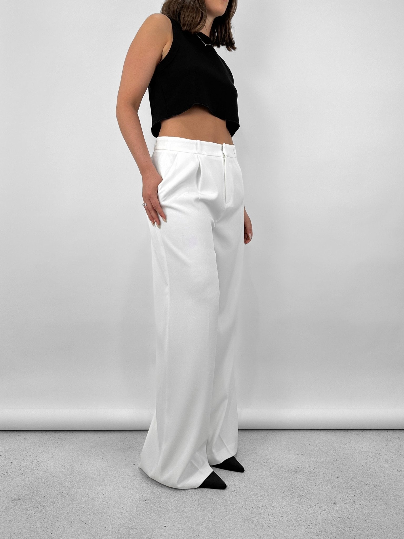 High Rise Pleated Trousers - Vamp Official