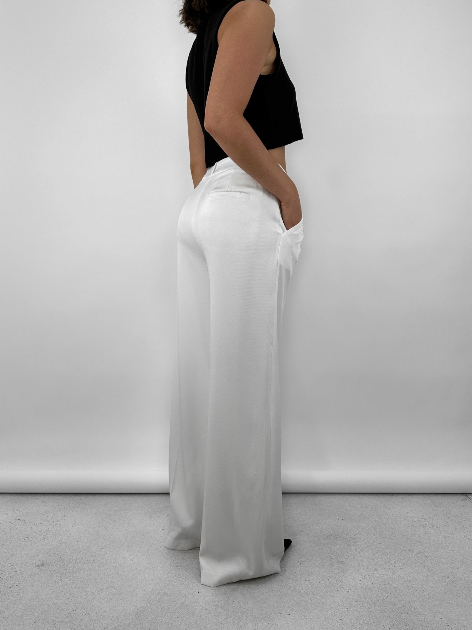 High Rise Pleated Trousers - Vamp Official