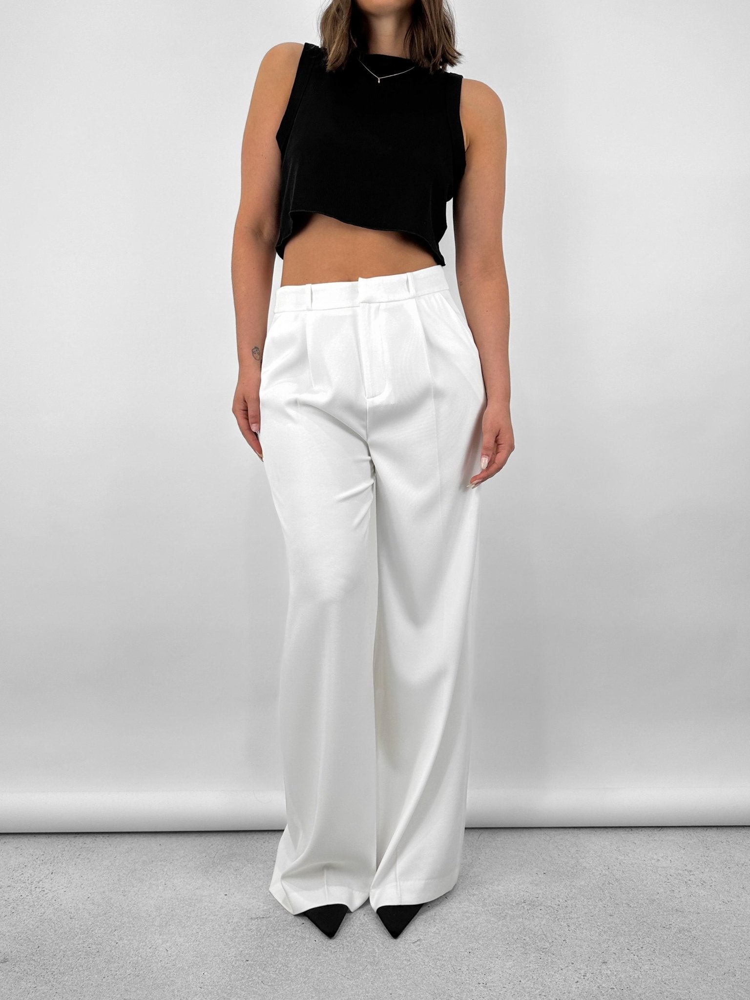 High Rise Pleated Trousers - Vamp Official