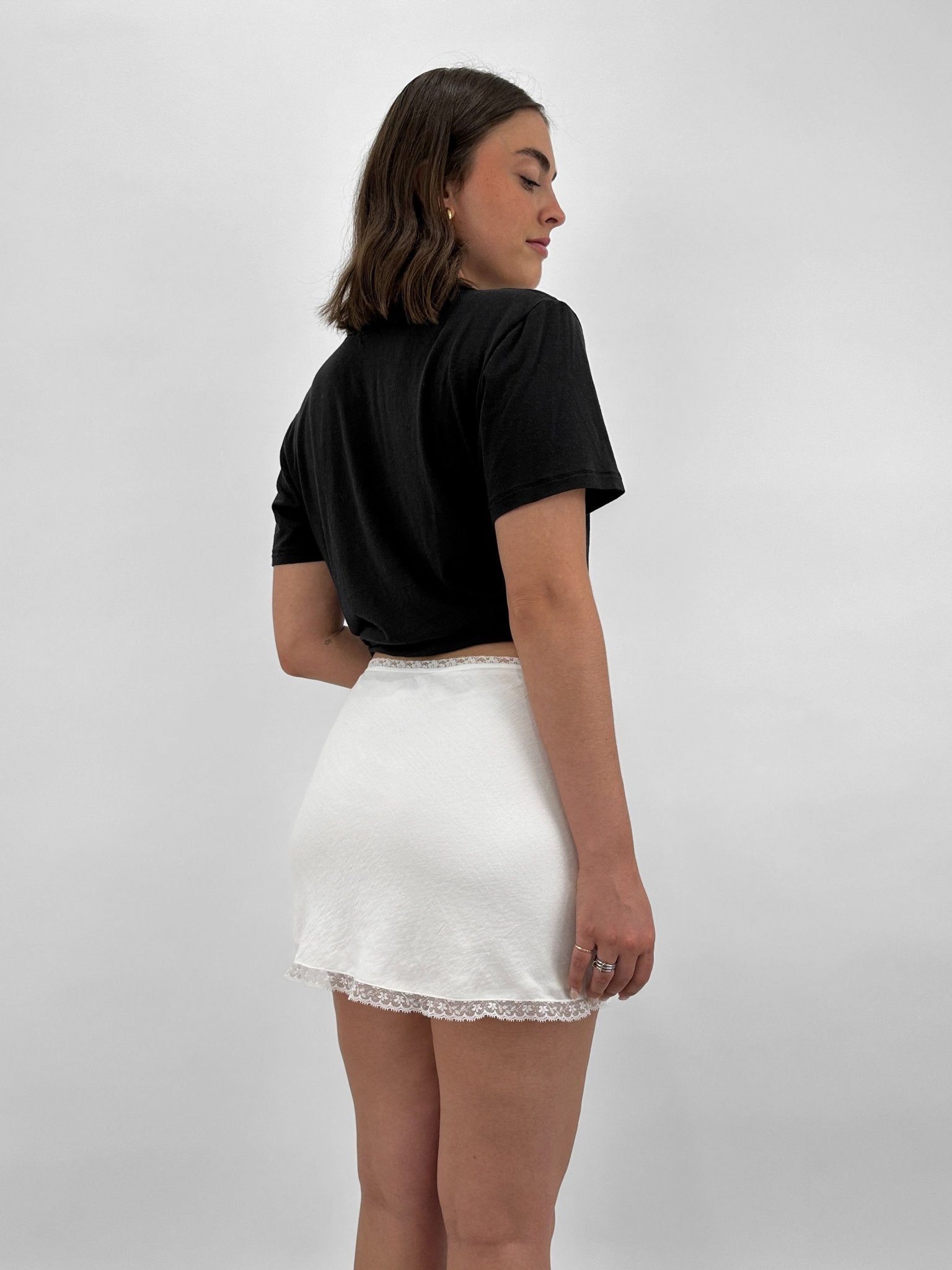 Lace Trim Linen Mini Skirt - Vamp Official