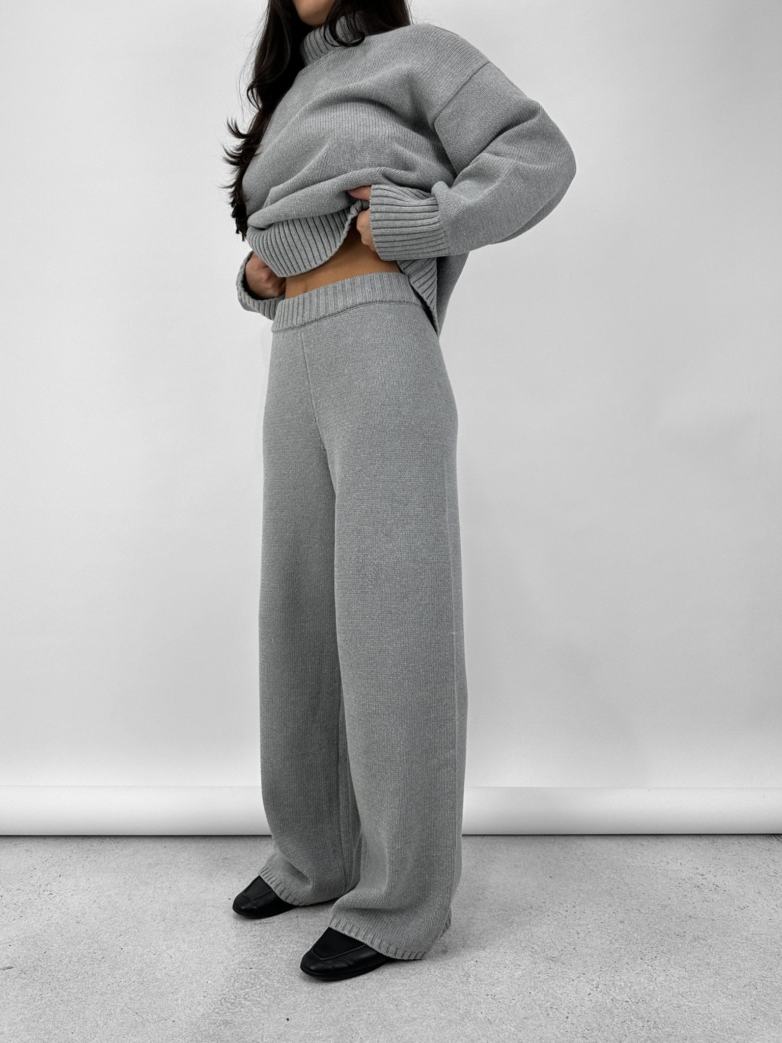 Relaxed Knit Pants - Vamp Official