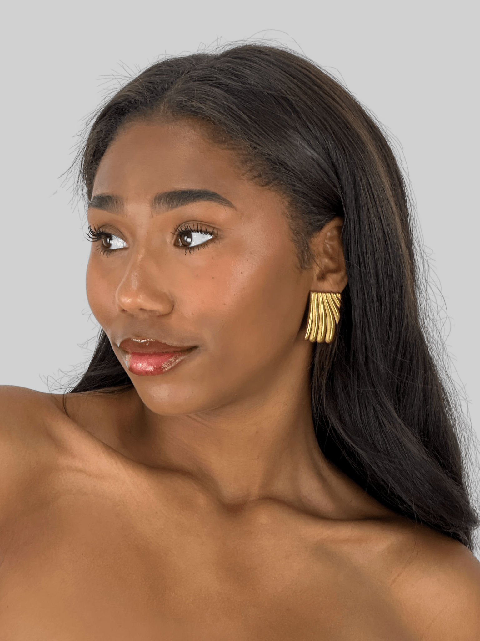 Ribbed Wing Plate Earrings - Vamp Official