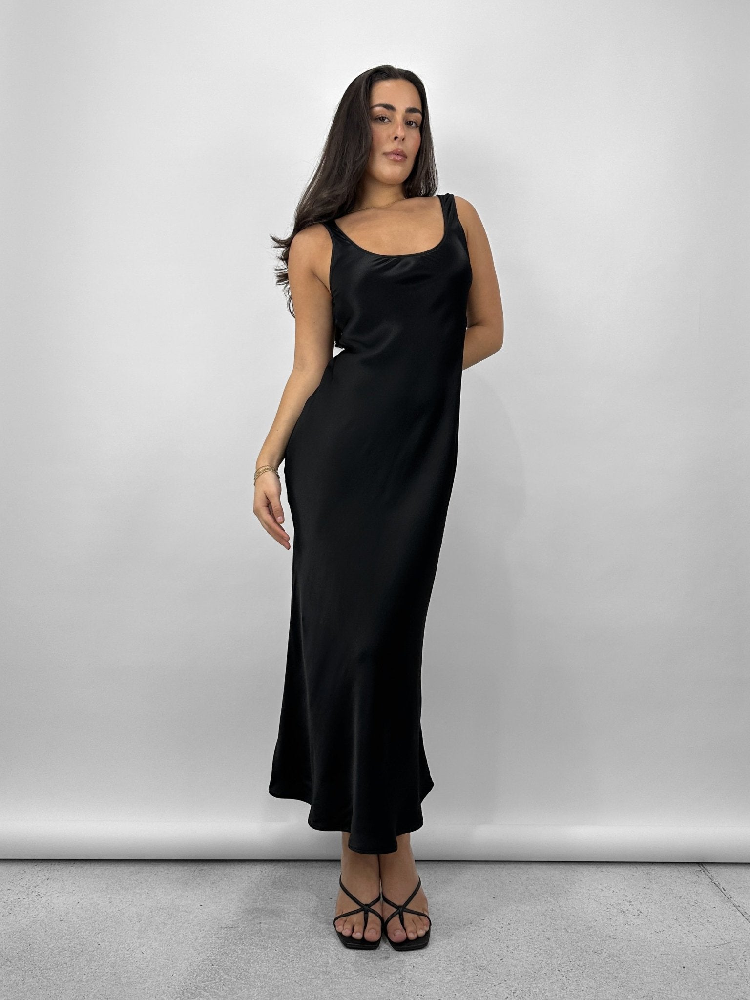 Scoop Neck Satin Midi Dress - Vamp Official