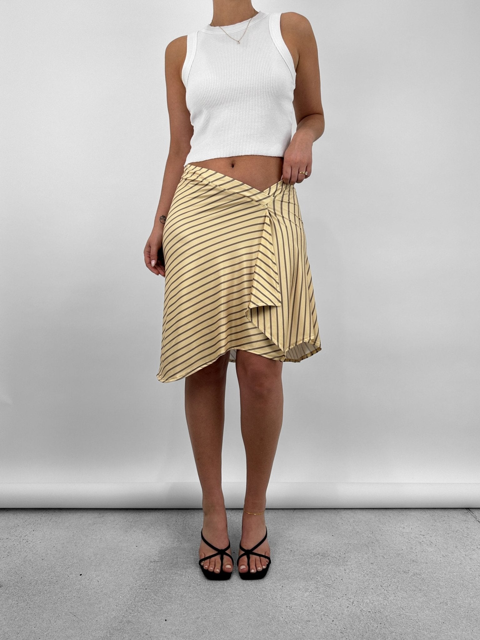 Striped V Front Ruffle Midi Skirt - Vamp Official