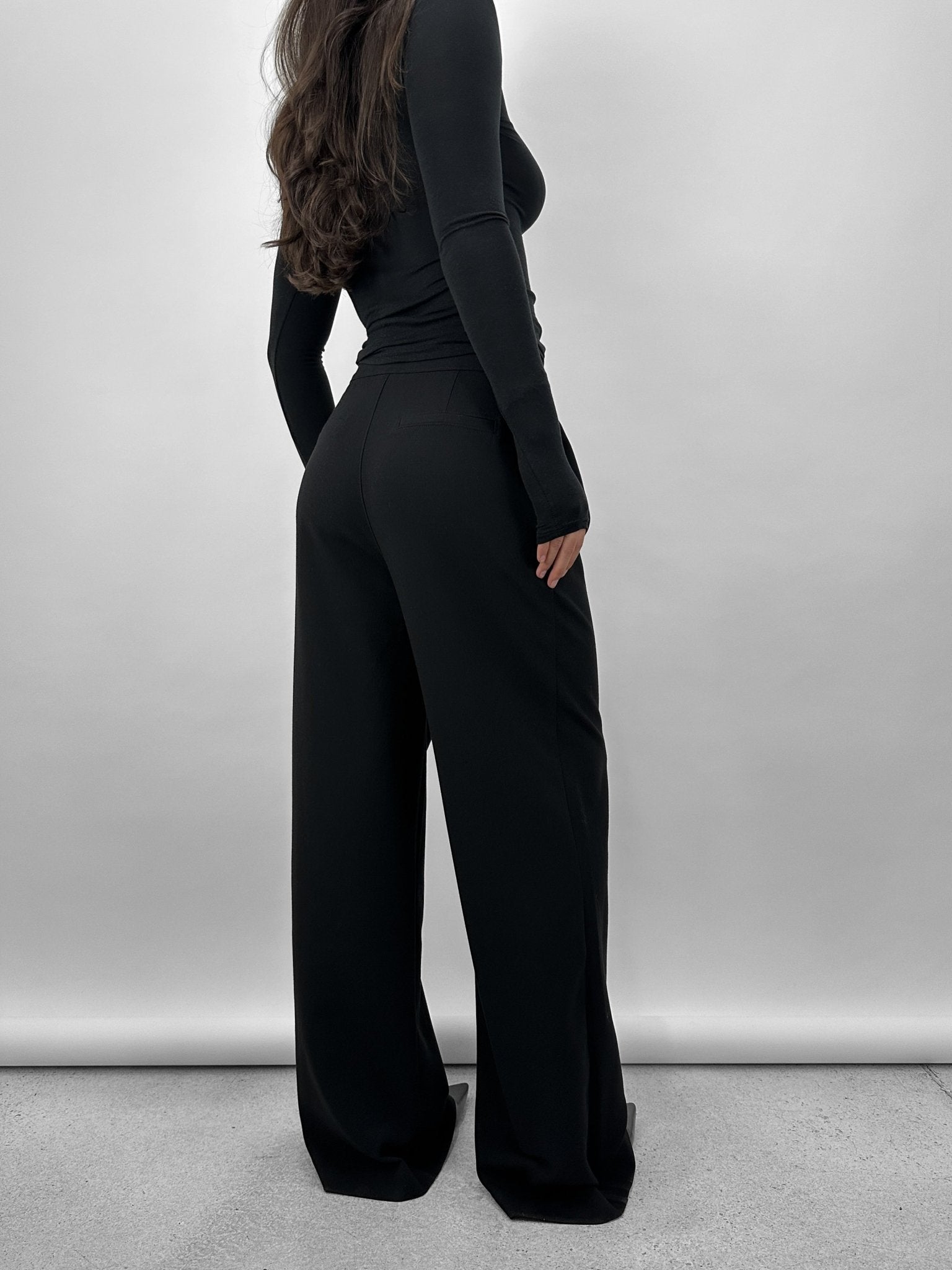 Wide Leg Pleated Trousers - Vamp Official